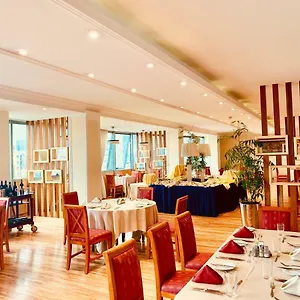4* فندق الحبشة رينيسانس